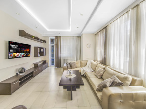 Апартаменты on Aram Street 4/3-19