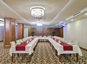 Tuğcu Hotel Select