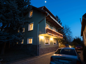 Toldi Panzió Hévíz Guest House