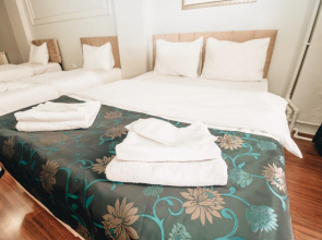 Отель Safran Suites