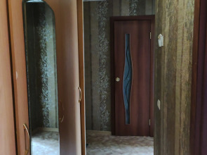 Квартира 2-х комнатная для командировочных в Первоуральске