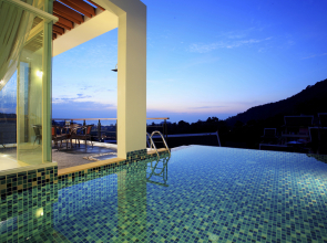 Kata Sea View Villas