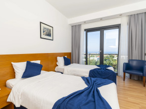 Bellapais Oasis Hotel