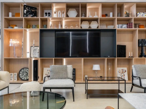 Апартаменты Grey's Apartment с Видом на Город