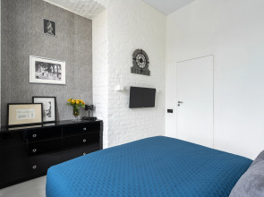 Квартира четырехкомнатная на Почтамтском