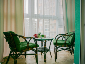 Квартира Золотые листья