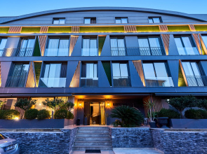 Loft 1502 Hotel