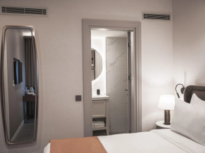 Smart and Simple Hotel Karakoy