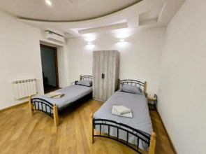 Caribian Hotel Yerevan