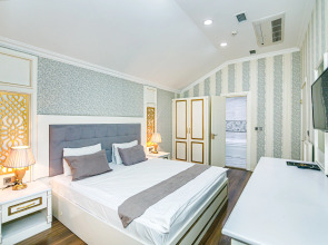 Отель Maris Baku