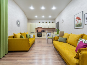 Ryadom S Volzhskoy Naberezhnoy V Tsentre Yaroslavlya Apartments