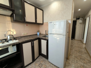 Апартаменты 1к у Херсонеса, ТЦ Муссон на 3 Гостя в 15 Мин. от Пляжа с Отличным Видом