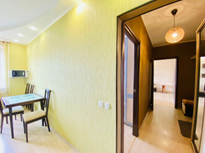 Апартаменты Базарная 121