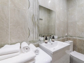 Апартаменты на Коммуны 2