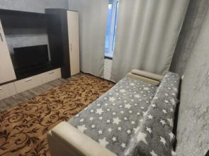 Uyutnaya Kvartirka Solnechny Proyezd Flat