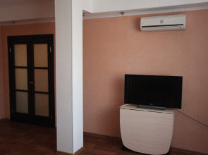 Апартаменты на Цюрупы