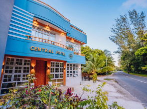 Fuvahmulah Central Hotel