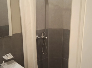 Отель У Водопада