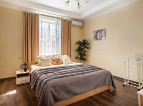 Квартира c Двумя Раздельными Спальнями и Балконом в Центре от Piligrim kmv