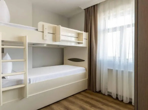 Отель BayMari Suites City Life