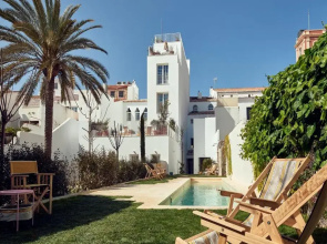 Cristine Bedfor Mahón Boutique Hotel