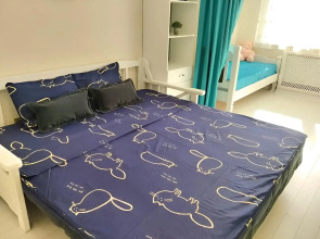 Квартира с видом на стадион