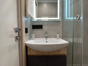 Апартаменты Black Chocolate у метро Филатов Луг