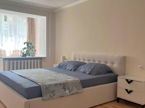 Апартаменты 3-х комнатная квартира в удобном районе