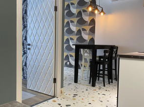 Апартаменты KM Tower Plazа европейский уровень в исторической части города