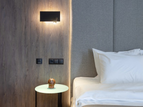 Old Wall Hotel