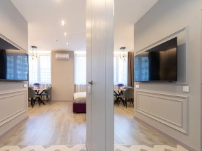 Апартаменты «Бордовый шик» в районе ВДНХ «Эстет Апарт»