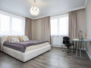 Apartamenty so Stil'nym Dizajnerskim Remontom v Novom ZK