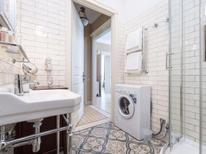 Апартаменты D на Невском проспекте с одной спальней