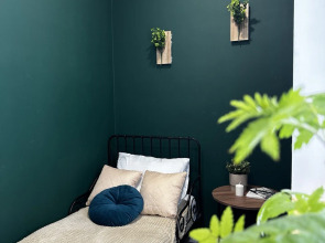 Квартира на 5 гостей в шаговой доступности от стадиона Нефтяник и УГНТУ нефтяной университет