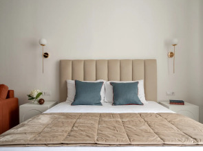 Апартаменты Кварт-Отель, Бережковская Набережная 12