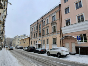 Апартаменты Двухуровневый Стильный Лофт в Центре Москвы на Легендарной Таганке