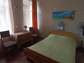 V Krasivom Meste U Morya Flat
