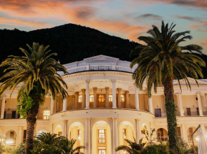 Amra Park Hotel & Spa