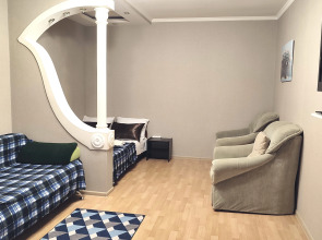 Квартира ЦЕНТР ГОРОДА Красная 6 этаж 8