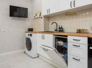 Апартаменты LikeHome Изумрудные Вблизи Парка Галицкого