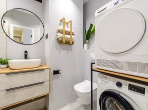 Квартира Просторная трешка в сердце города