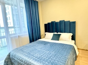 Apartamenty Luks Na Krestinskogo 35