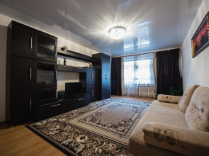 Квартира Трехкомнатная квартира в спальном районе