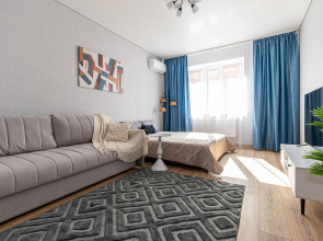 Dvukhkomnatnaya ryadom s parkom Galitskogo Flat