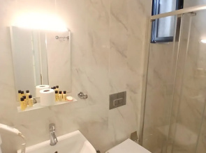 Отель Blue Sophia Suites