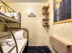 Отель Винтерфелл  Старый Арбат