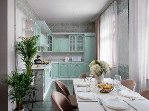 Квартира GM Apartments Новая и тихая Трехкомнатная на Тверской