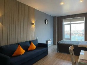 Апартаменты Central Place Vladivostok Люкс Комфорт с видом на Мосты и Залив (1)