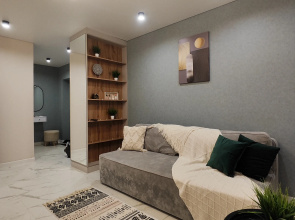 Квартира NATALI Aparts 73в.2