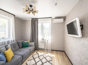 Апартаменты TopHouse на Можжевеловой 18, 2 этаж Двухкомнатные